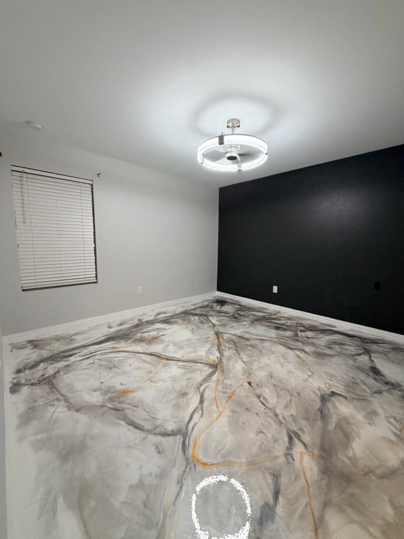 Residential Bedroom Gray and White Marbled Metallic Epoxy Floor